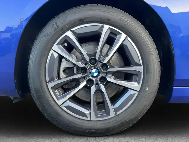 BMW 223