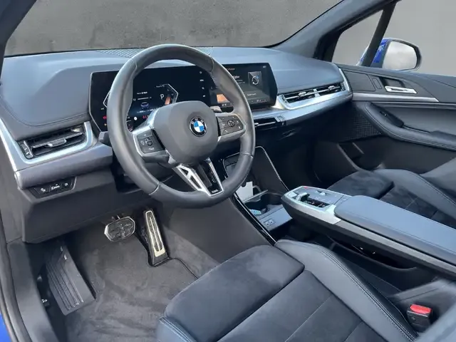 BMW 223