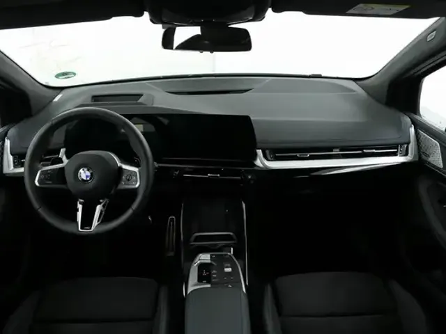 BMW 223