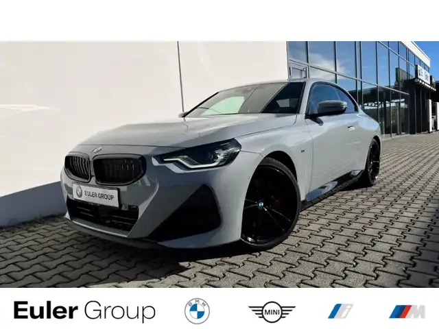 BMW 230