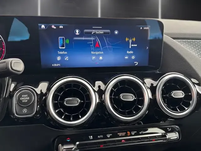 Mercedes-Benz B 200