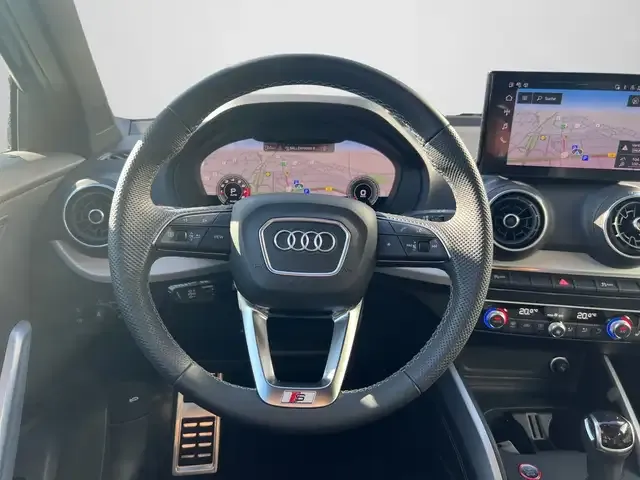 Audi SQ2