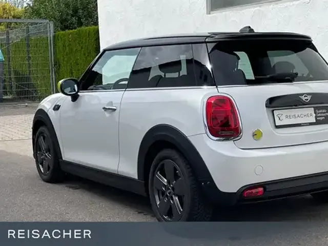 MINI Cooper SE