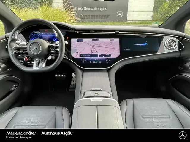 Mercedes-Benz EQS