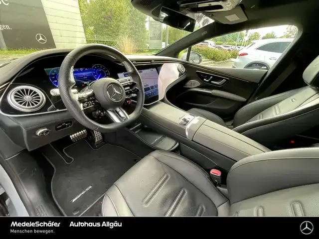 Mercedes-Benz EQS