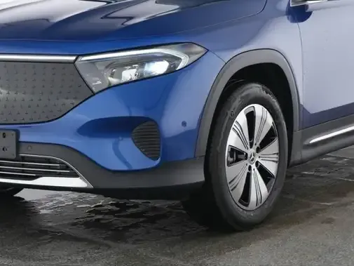 Mercedes-Benz EQB 300