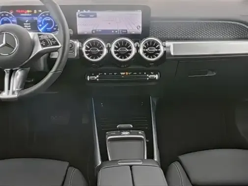 Mercedes-Benz EQB 300