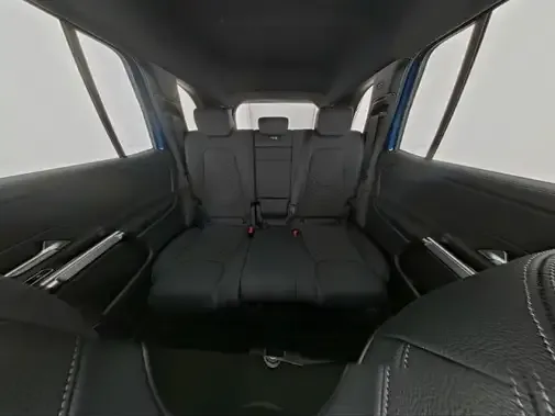 Mercedes-Benz EQB 300