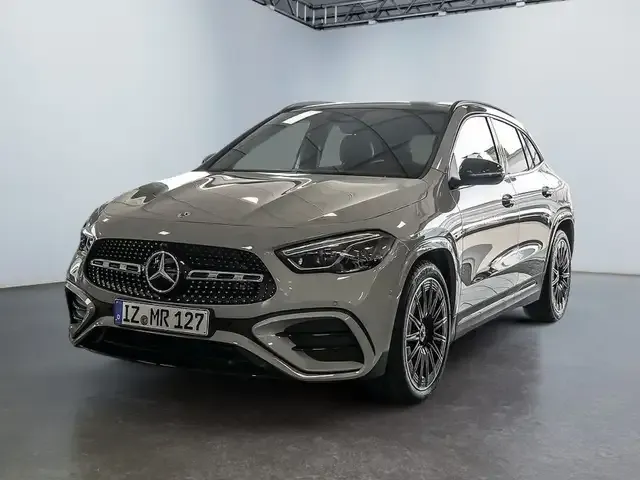 Mercedes-Benz GLA 200
