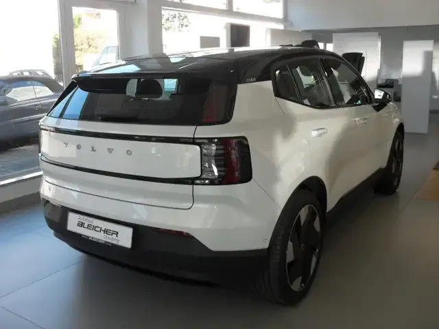 Volvo EX30