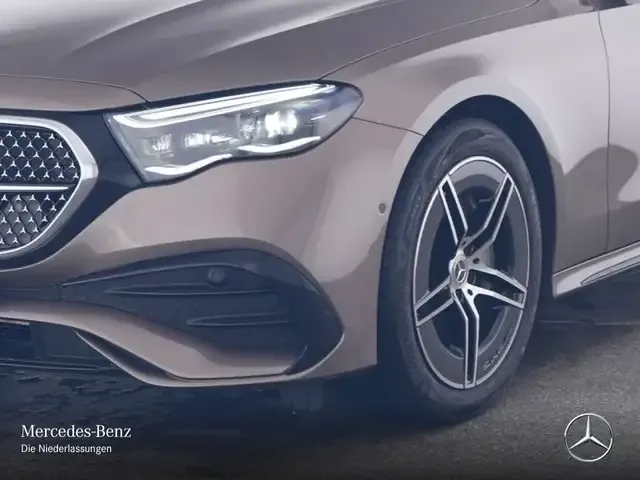 Mercedes-Benz E 300