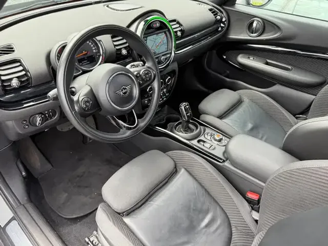MINI Cooper Clubman