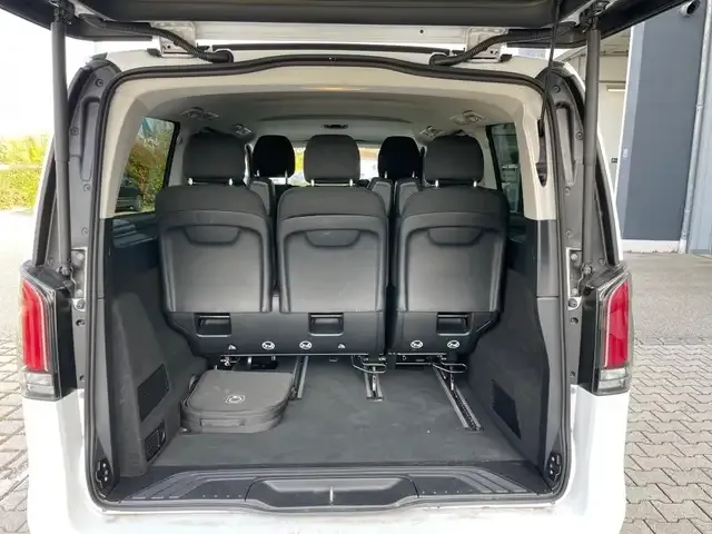 Mercedes-Benz EQV 300