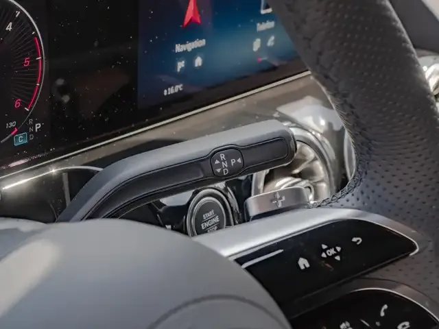 Mercedes-Benz GLA 220