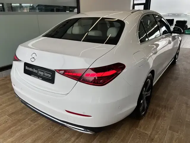 Mercedes-Benz C 200