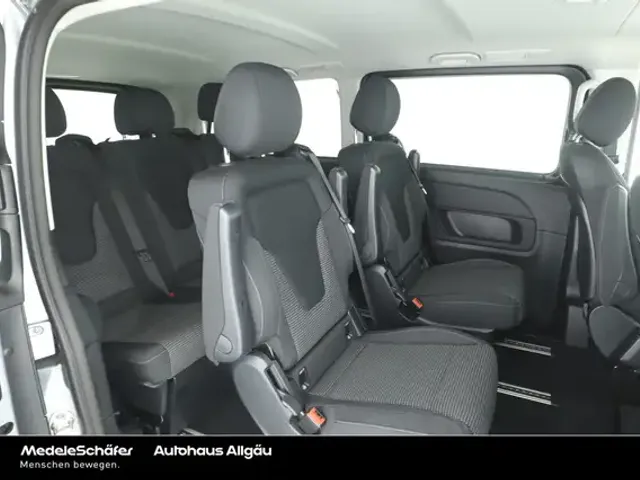 Mercedes-Benz EQV 300
