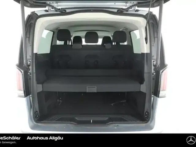 Mercedes-Benz EQV 300