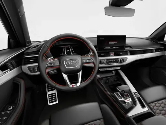 Audi RS4