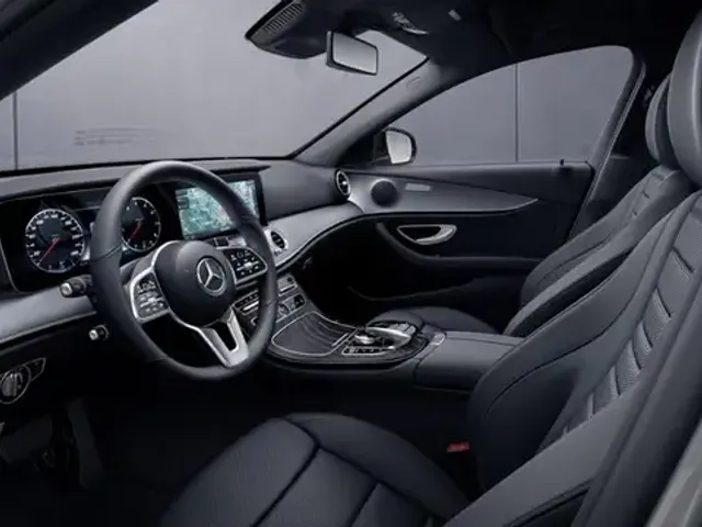 Mercedes-Benz E 200