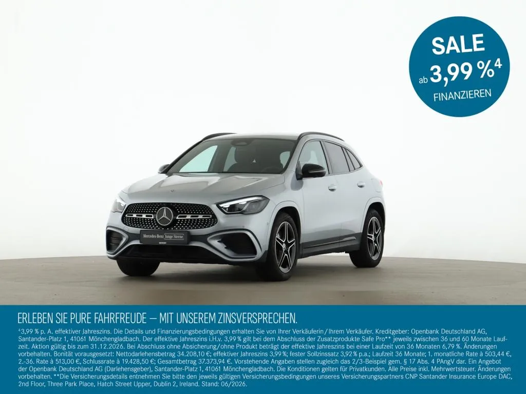 Mercedes-Benz GLA 200