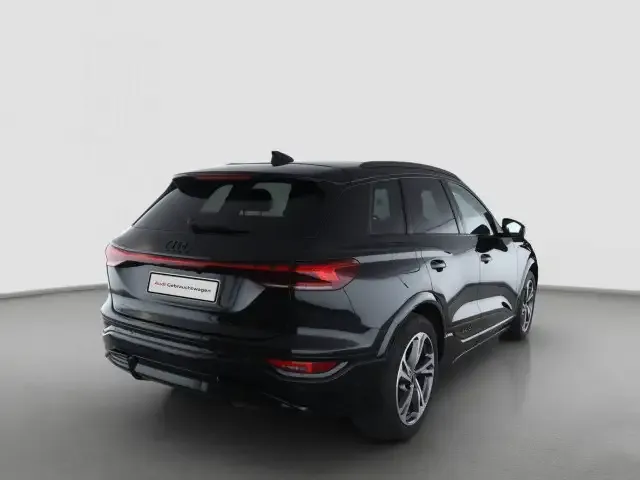 Audi Q6