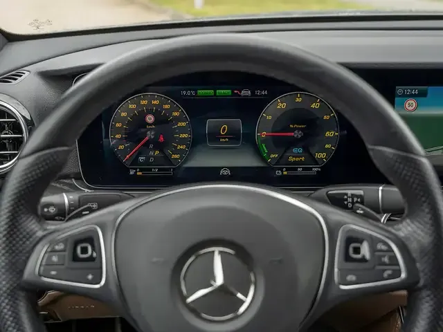 Mercedes-Benz E 350