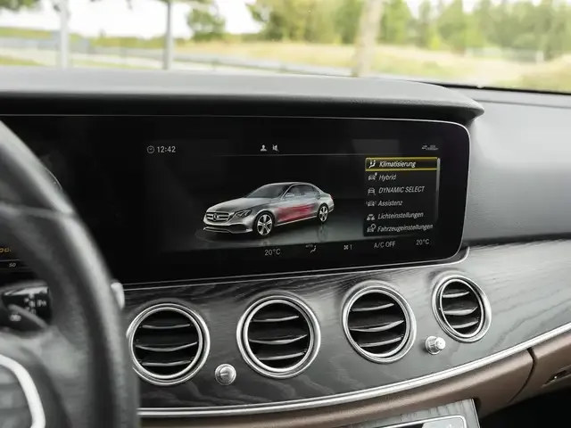 Mercedes-Benz E 350