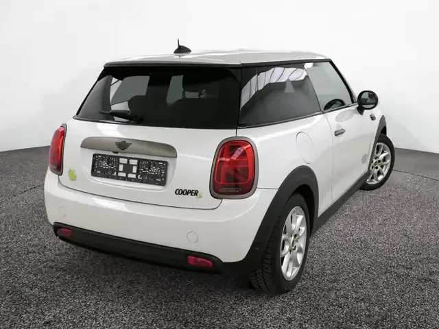 MINI Cooper SE