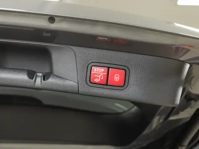 Mercedes-Benz EQB 250