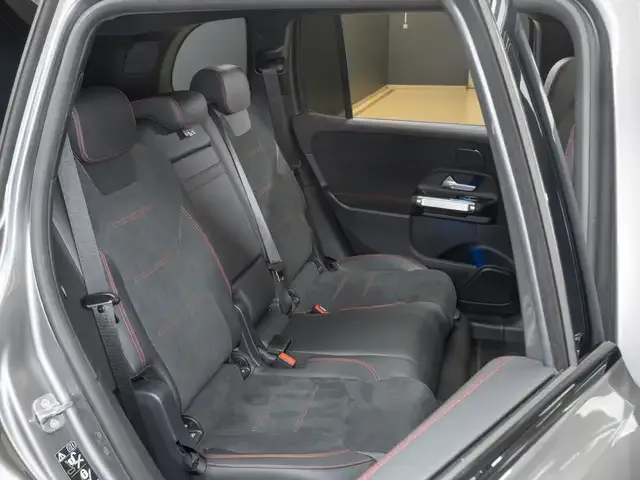Mercedes-Benz EQB 250