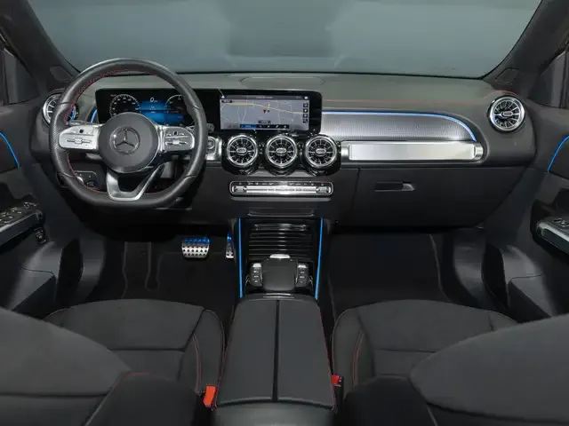 Mercedes-Benz EQB 250