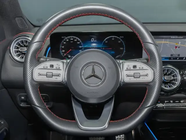 Mercedes-Benz EQB 250
