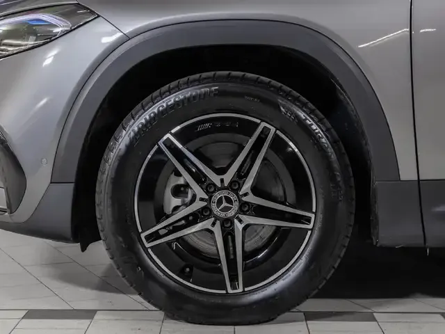 Mercedes-Benz EQB 250