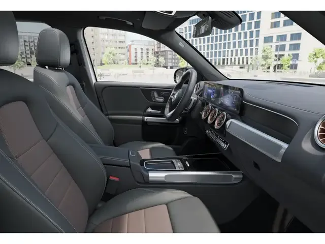 Mercedes-Benz EQB 250