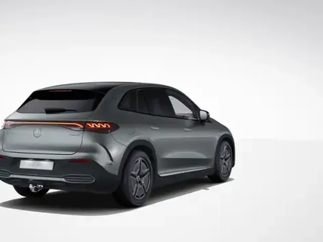 Mercedes-Benz EQE SUV