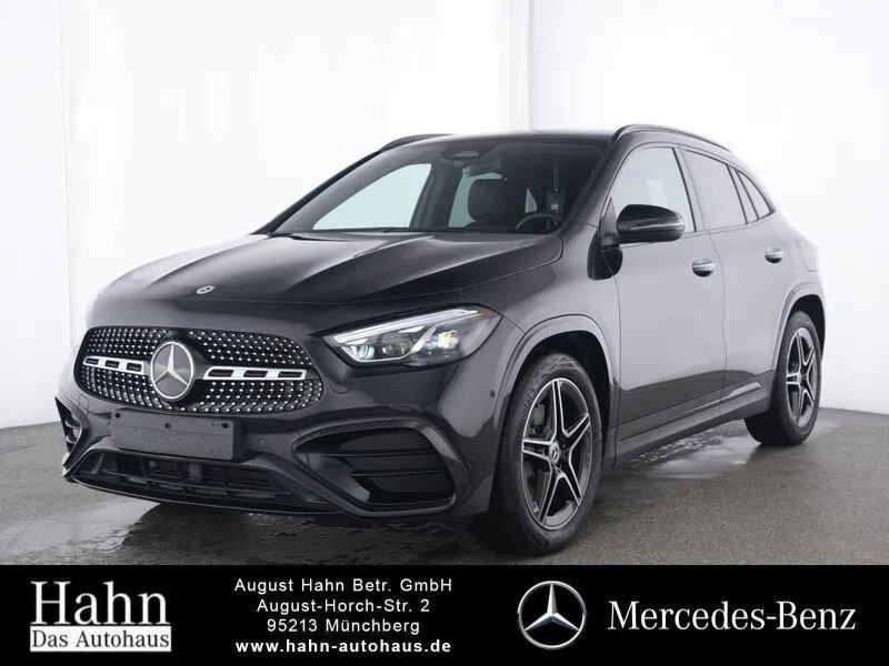 Mercedes-Benz GLA 220