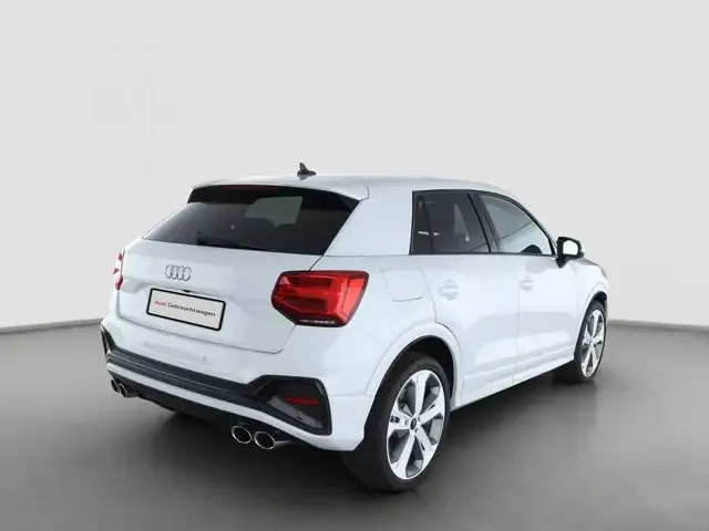 Audi SQ2