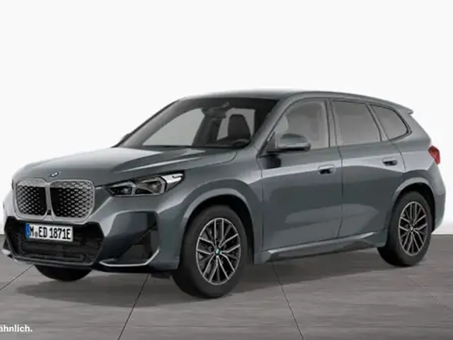 BMW iX1