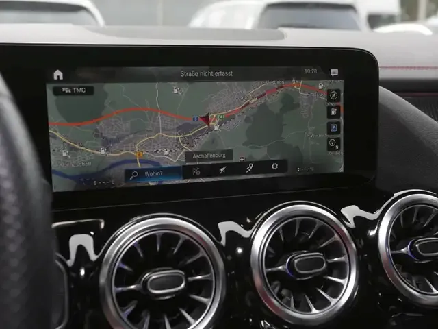 Mercedes-Benz EQA 250