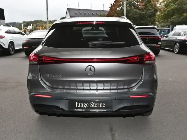Mercedes-Benz EQA 250