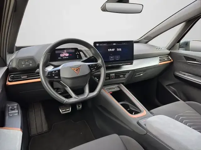 CUPRA Born