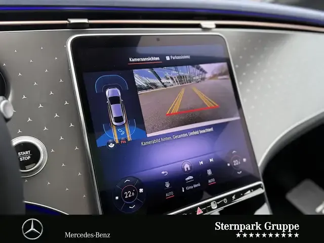 Mercedes-Benz EQE 300