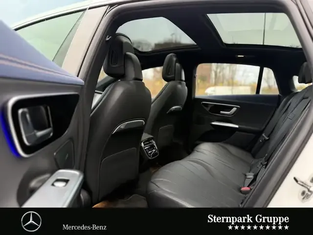 Mercedes-Benz EQE 300