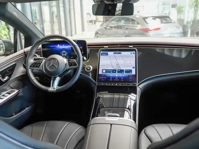 Mercedes-Benz EQE 300