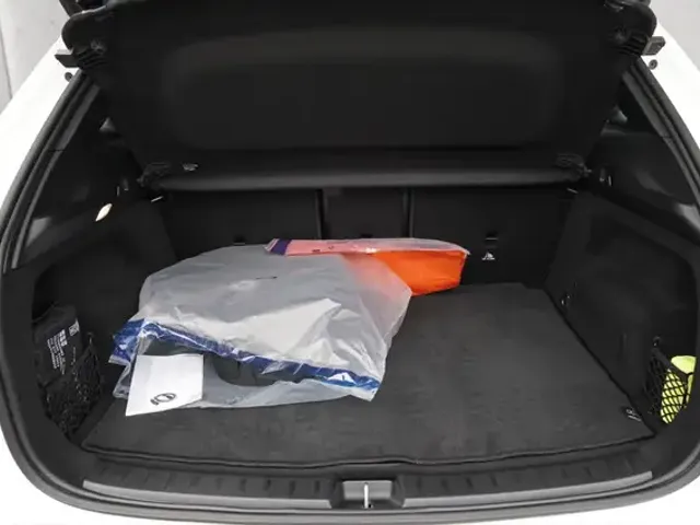 Mercedes-Benz EQA 350