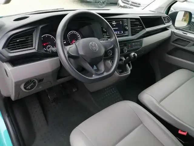 Volkswagen T6.1 Transporter