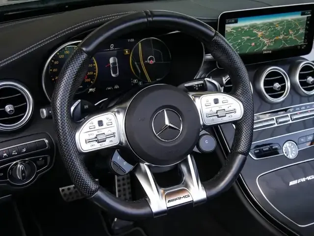 Mercedes-Benz C 63 AMG