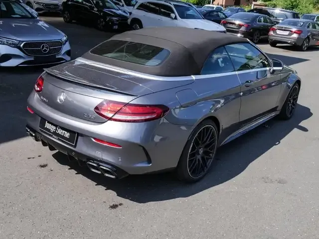 Mercedes-Benz C 63 AMG