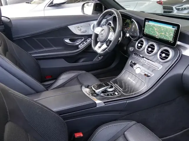 Mercedes-Benz C 63 AMG