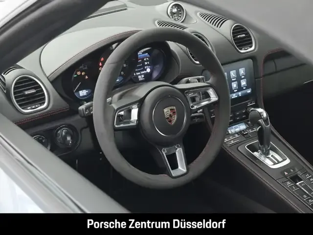 Porsche 718 Spyder